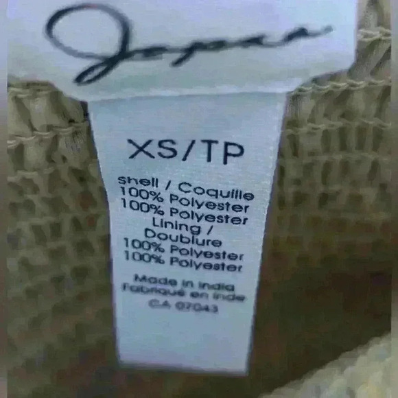 Japna Women's Smocked Top - XS  NWT - Picture 5 of 5